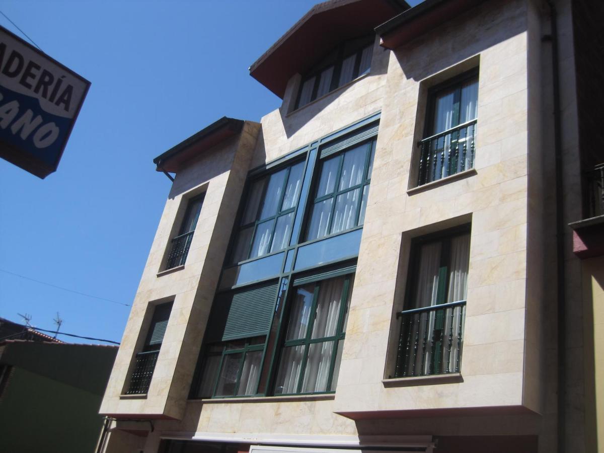 Apartamento Arriondas Zewnętrze zdjęcie